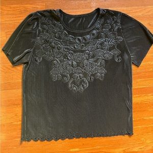 vintage scalloped black tee | NS